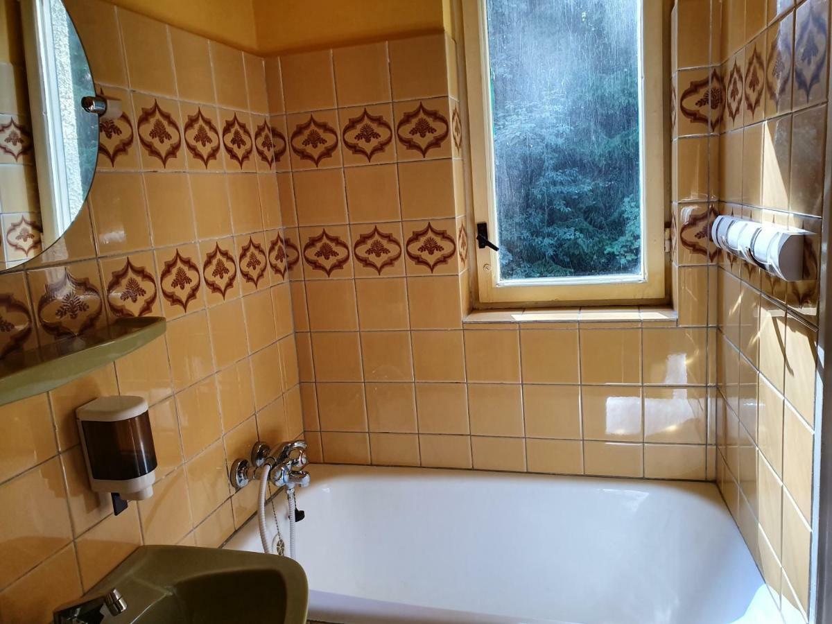 Rs Bernov Zatisi Hotel Nejdek Eksteriør billede